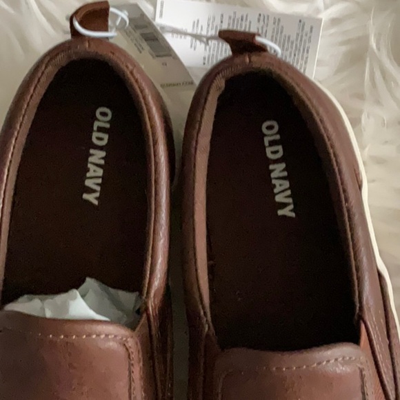 Old Navy Chestnut Slip-On Sneakers - Picture 8 of 8